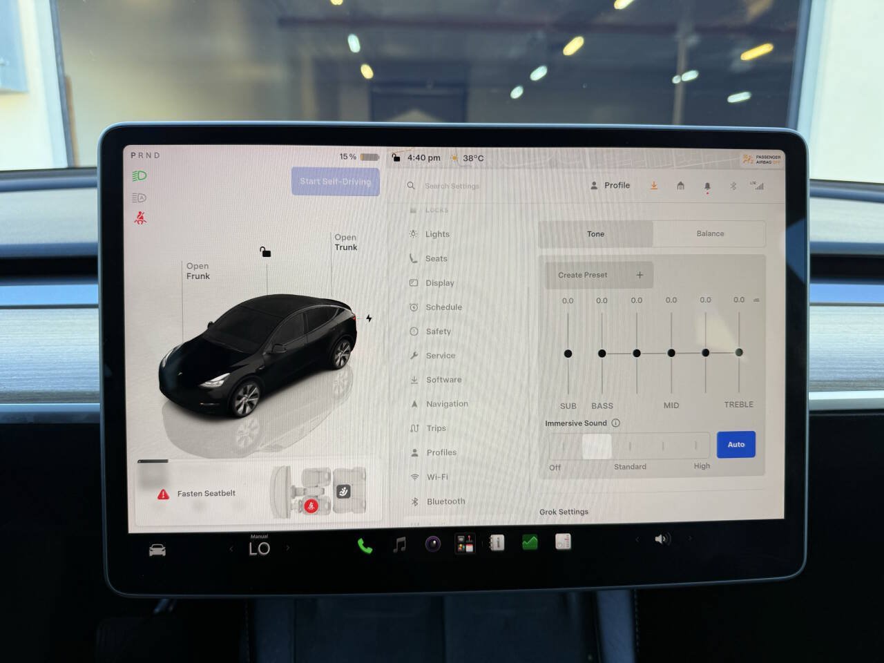 Used 2023 Tesla Model Y Long Range AWD/4WD image 12