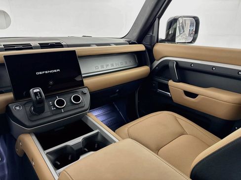 New 2026 Land Rover Defender 110 X AWD/4WD image 24
