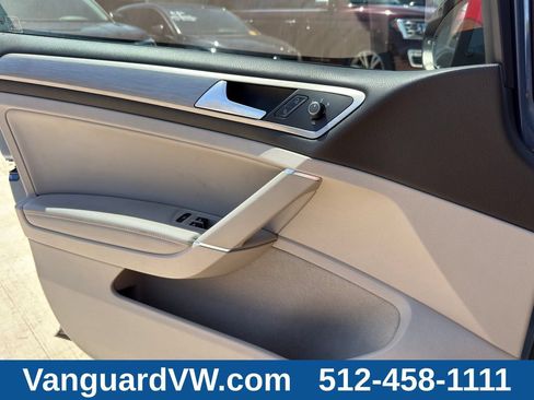 Used 2015 Volkswagen Golf S FWD image 25