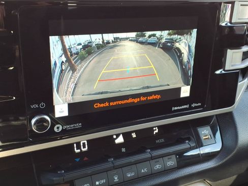 Used 2022 Toyota Tundra SR5 w/ Convenience Package RWD image 17
