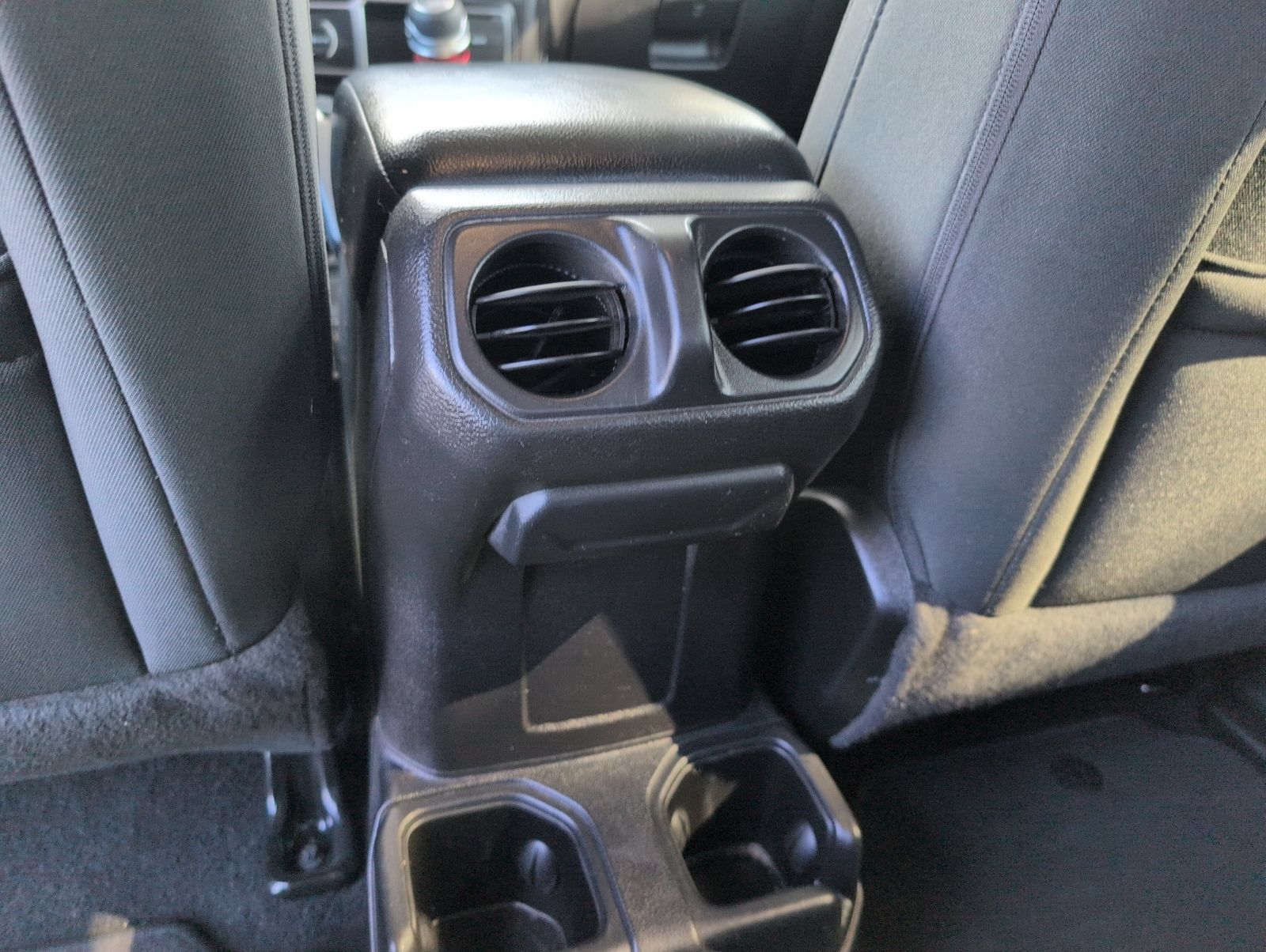 Used 2021 Jeep Gladiator Sport AWD/4WD image 18