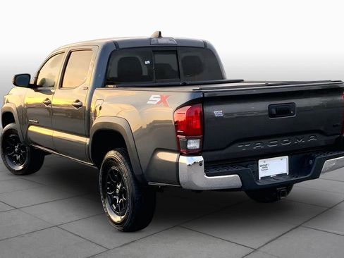 Used 2023 Toyota Tacoma SR5 RWD image 12