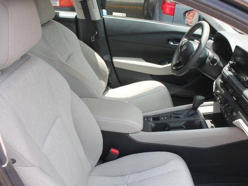 Used 2024 Honda Accord EX image 21