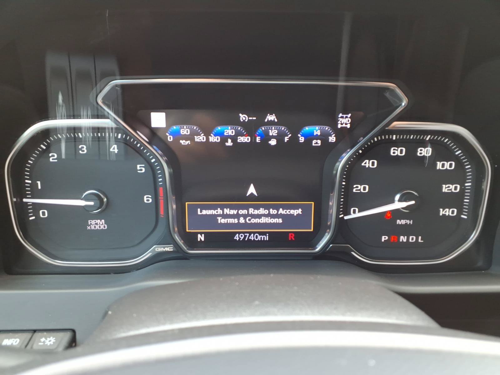Used 2022 GMC Sierra 1500 AT4 w/ AT4 Premium Package AWD/4WD image 26
