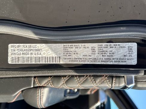 Used 2023 Jeep Grand Cherokee L Summit image 22