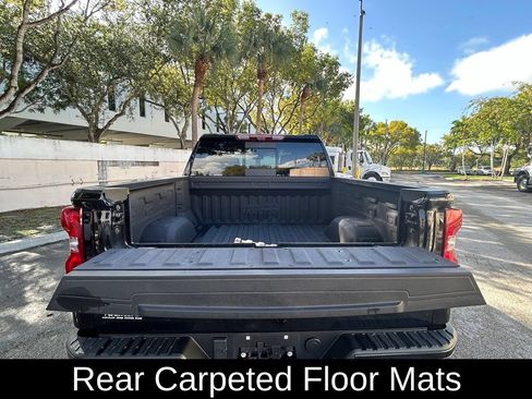 Used 2024 Chevrolet Silverado 1500 High Country w/ Technology Package RWD image 41