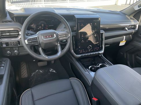 New 2026 GMC Yukon XL Elevation image 9