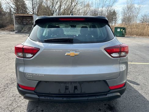Used 2024 Chevrolet TrailBlazer LS image 12