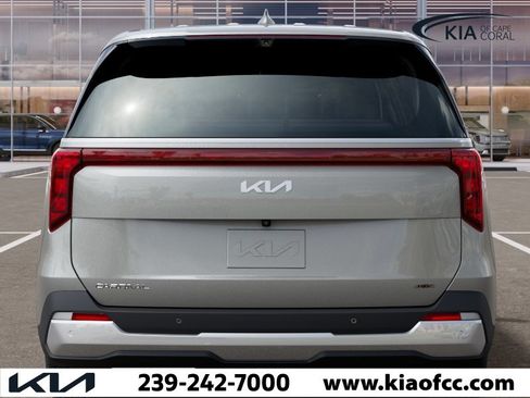 New 2026 Kia Carnival EX FWD image 13