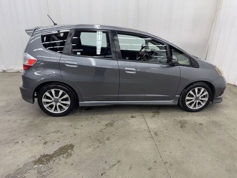 Used 2013 Honda Fit Sport image 22