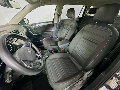Used 2024 Volkswagen Tiguan S image 13