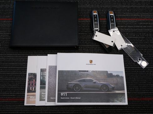 Used 2022 Porsche 911 Targa 4 GTS image 21