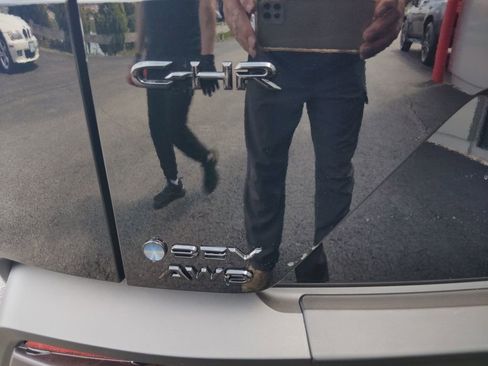 New 2026 Toyota C-HR AWD/4WD image 18