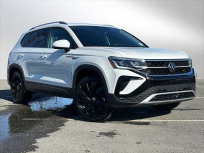 Used 2024 Volkswagen Taos SEL