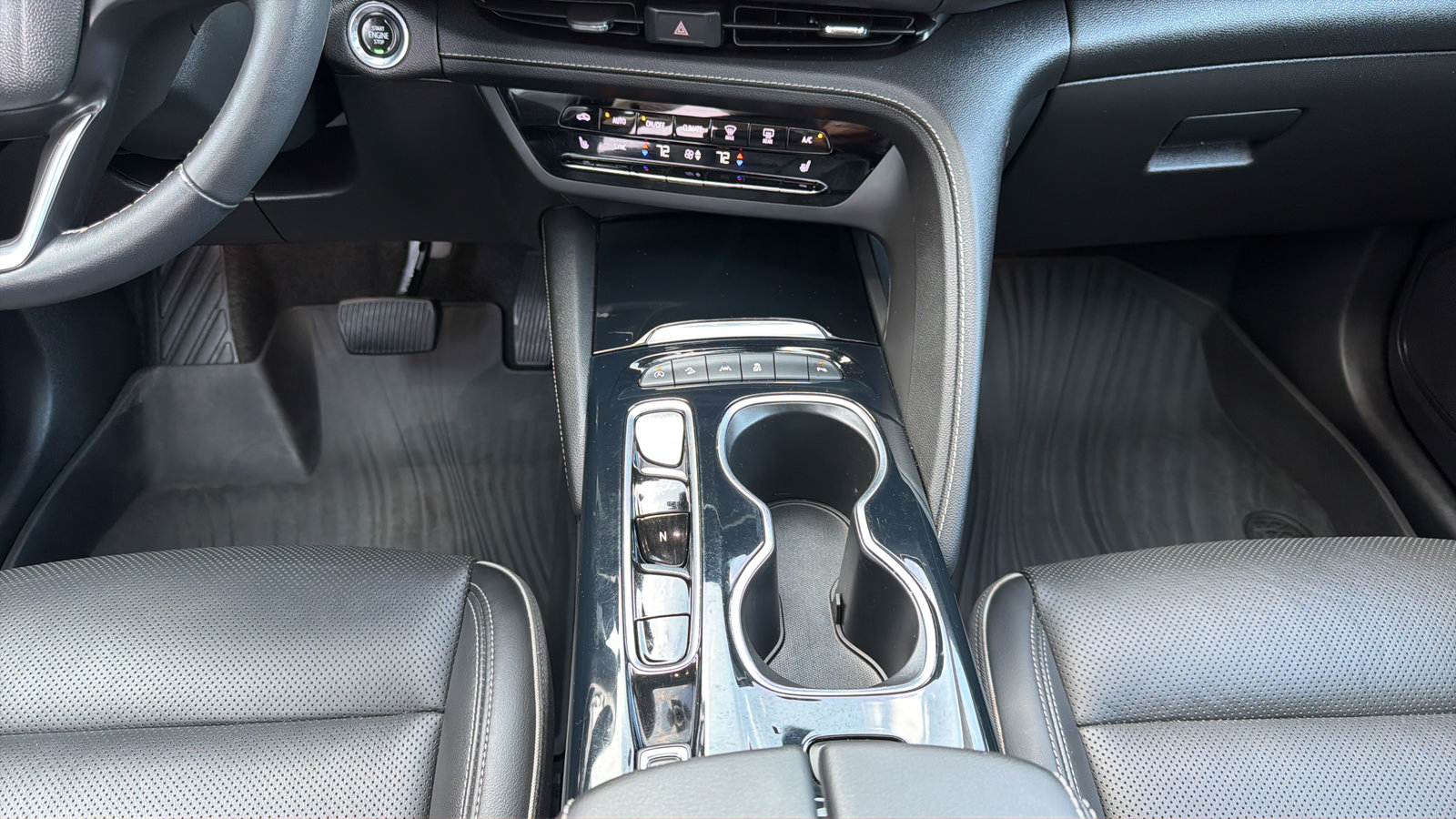 Used 2021 Buick Envision Essence AWD/4WD image 15