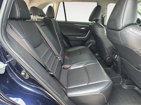 Used 2019 Toyota RAV4 Limited w/ Advanced Technology Package FWD image 26