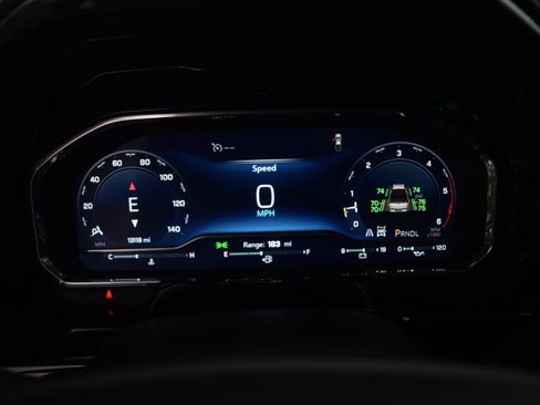 Used 2025 Chevrolet Silverado 3500 LTZ image 3