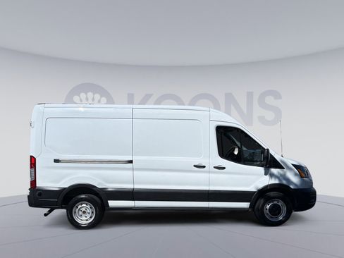 Used 2020 Ford Transit 250 Medium Roof RWD image 8