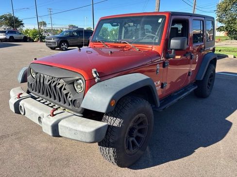 Used 2009 Jeep Wrangler Unlimited X AWD/4WD image 3