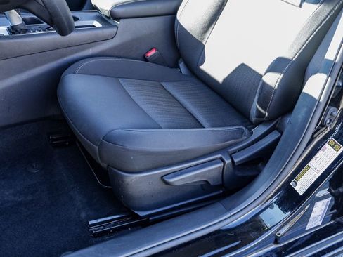 Used 2025 Nissan Altima 2.5 S image 17