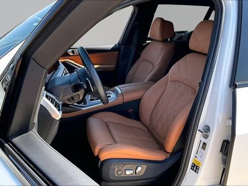 Used 2023 BMW X7 xDrive40i w/ Executive Package AWD/4WD image 27