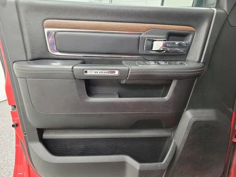 Used 2016 RAM 1500 Laramie AWD/4WD image 16