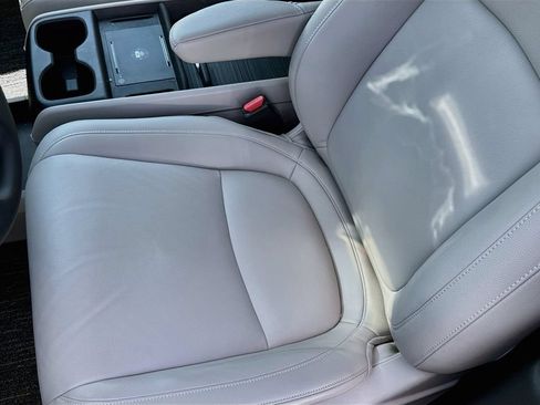 Used 2026 Honda Odyssey EX-L image 23