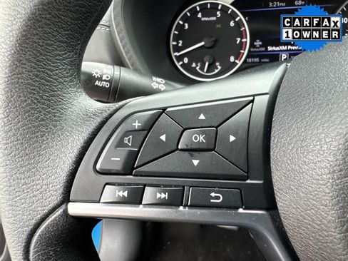 Used 2025 Nissan Sentra SV FWD image 33