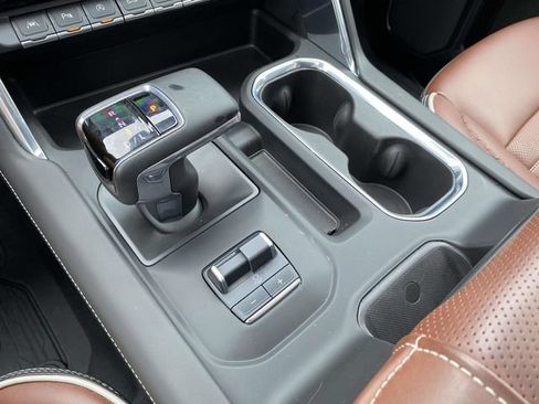 Certified 2024 GMC Sierra 1500 Denali Ultimate AWD/4WD image 29