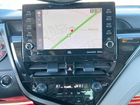 Used 2021 Toyota Camry XSE w/ Navigation Package image 32