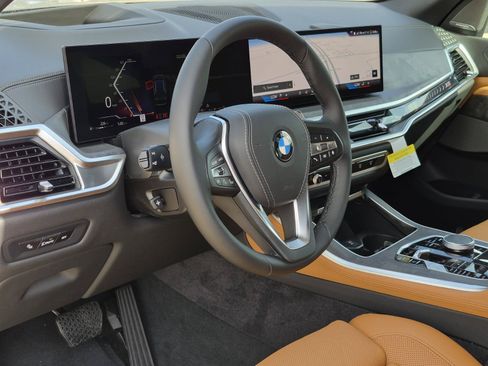 New 2026 BMW X5 xDrive40i w/ Climate Comfort Package AWD/4WD image 12
