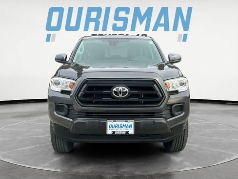 Used 2023 Toyota Tacoma SR image 1