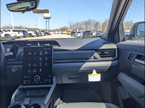 New 2026 GMC Terrain AT4 image 4