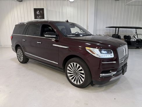 Used 2019 Lincoln Navigator L Reserve image 7