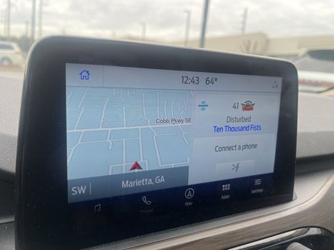 Used 2020 Ford Escape Titanium w/ Titanium Premium Package 2.0 image 3