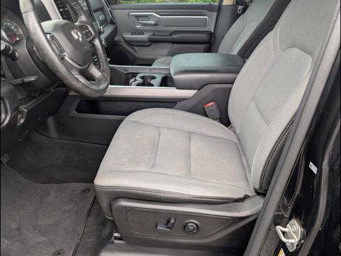 Used 2019 RAM 1500 Big Horn AWD/4WD image 13