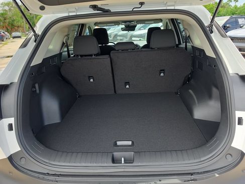 New 2027 Kia Sportage LX FWD image 10