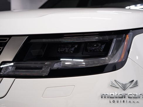 Used 2023 Land Rover Range Rover SE AWD/4WD image 11