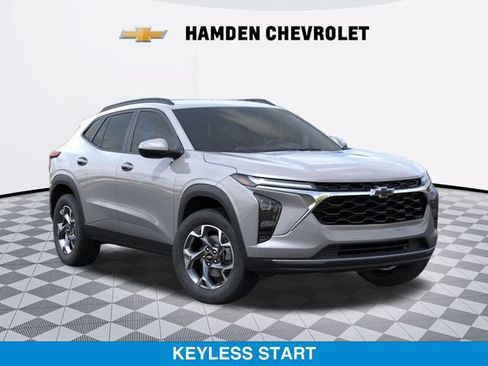 New 2026 Chevrolet Trax LT w/ Driver Confidence Package FWD image 7