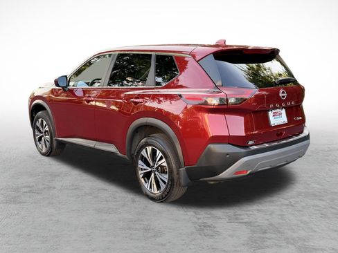 Used 2023 Nissan Rogue SV AWD/4WD image 5