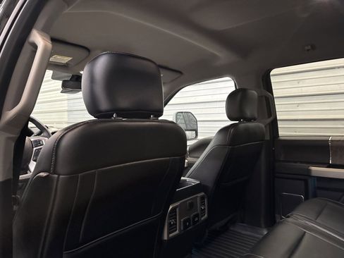 Used 2018 Ford F250 Lariat w/ Lariat Ultimate Package image 22