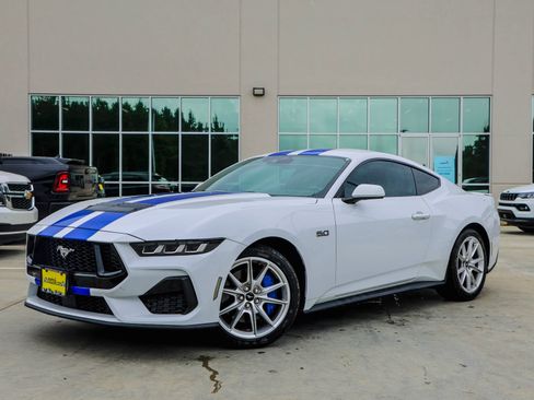 Used 2024 Ford Mustang GT Premium RWD image 1