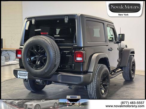 Used 2022 Jeep Wrangler Sport S image 10