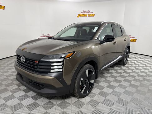 New 2026 Nissan Kicks SR w/ SR Premium Package image 1