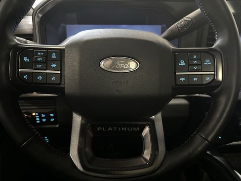 Used 2026 Ford F250 Platinum AWD/4WD image 19