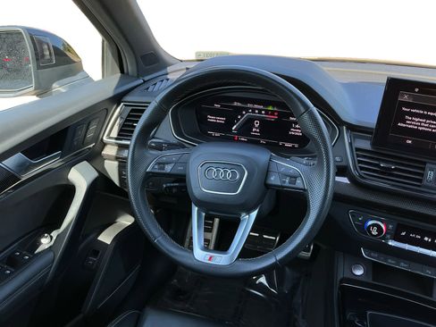 Used 2023 Audi SQ5 Premium Plus w/ Premium Plus Package image 11