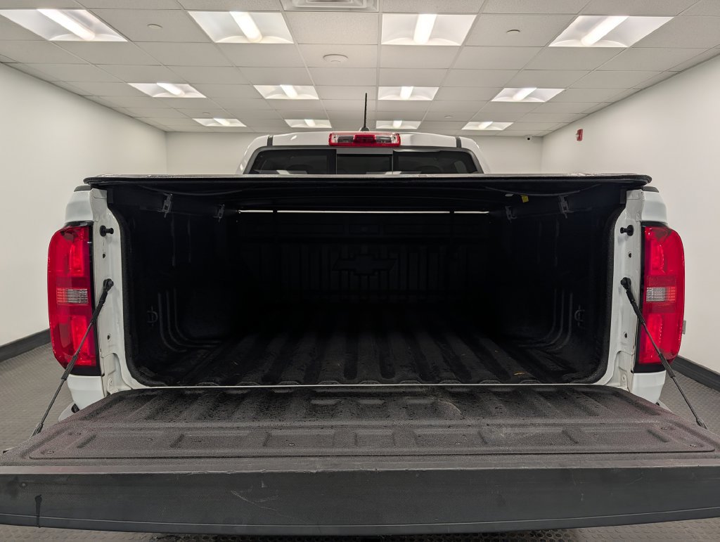 Used 2021 Chevrolet Colorado LT w/ Redline Special Edition AWD/4WD image 29