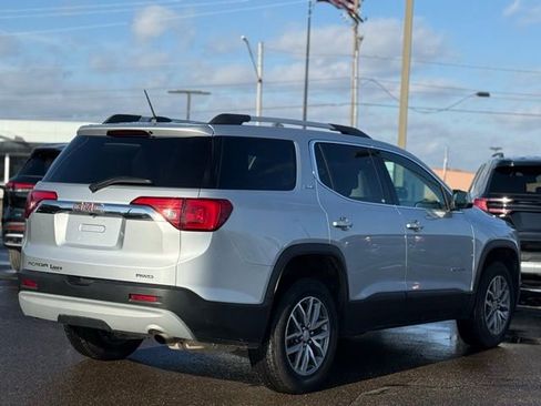 Used 2019 GMC Acadia SLE image 34