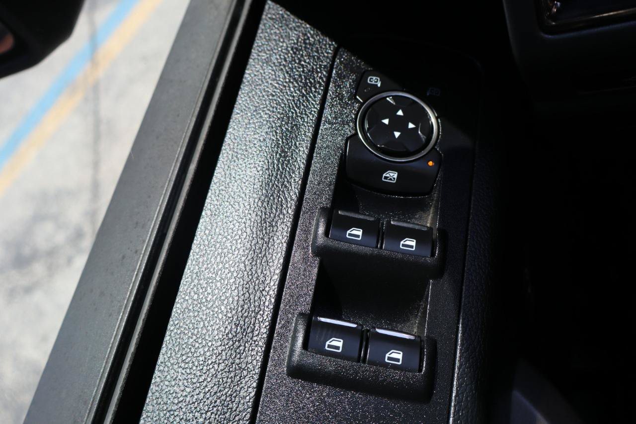 Used 2020 Ford F150 Raptor AWD/4WD image 17