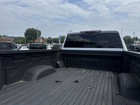 Used 2026 GMC Sierra 2500 AT4X AWD/4WD image 29